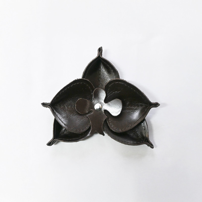 Orchidée en cuir Marron