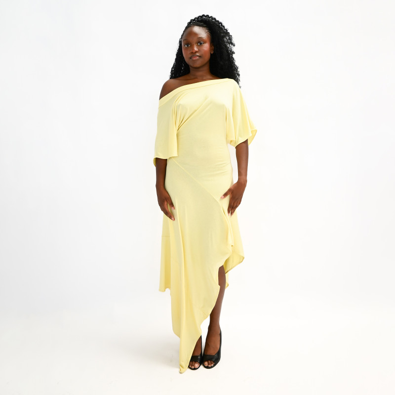 Robe asymétrique jaune